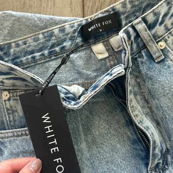 Jeans - Picture 7 of 10